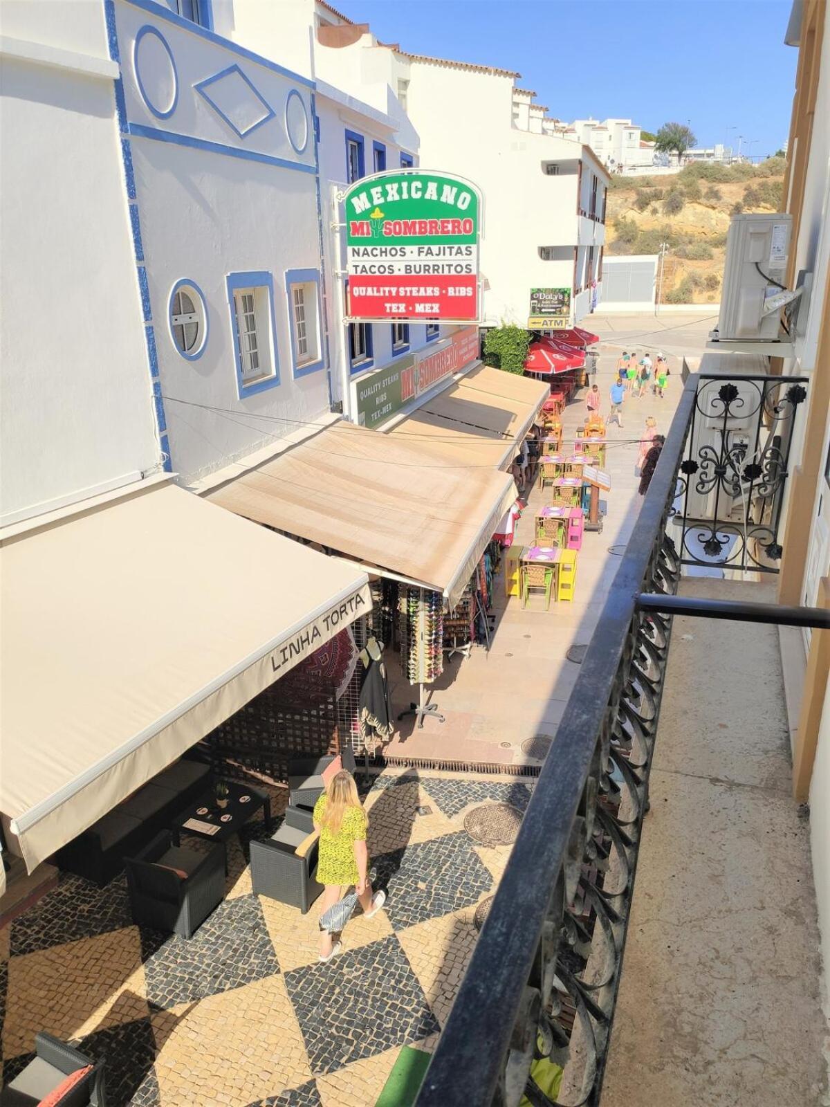 Down Town Beach House Albufeira Bagian luar foto